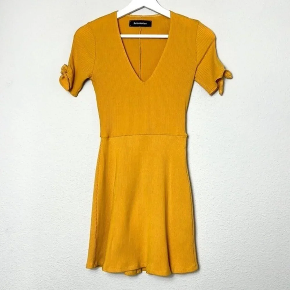 Reformation Sarah Ribbed Mini Sundress | Medium - Picture 4 of 5